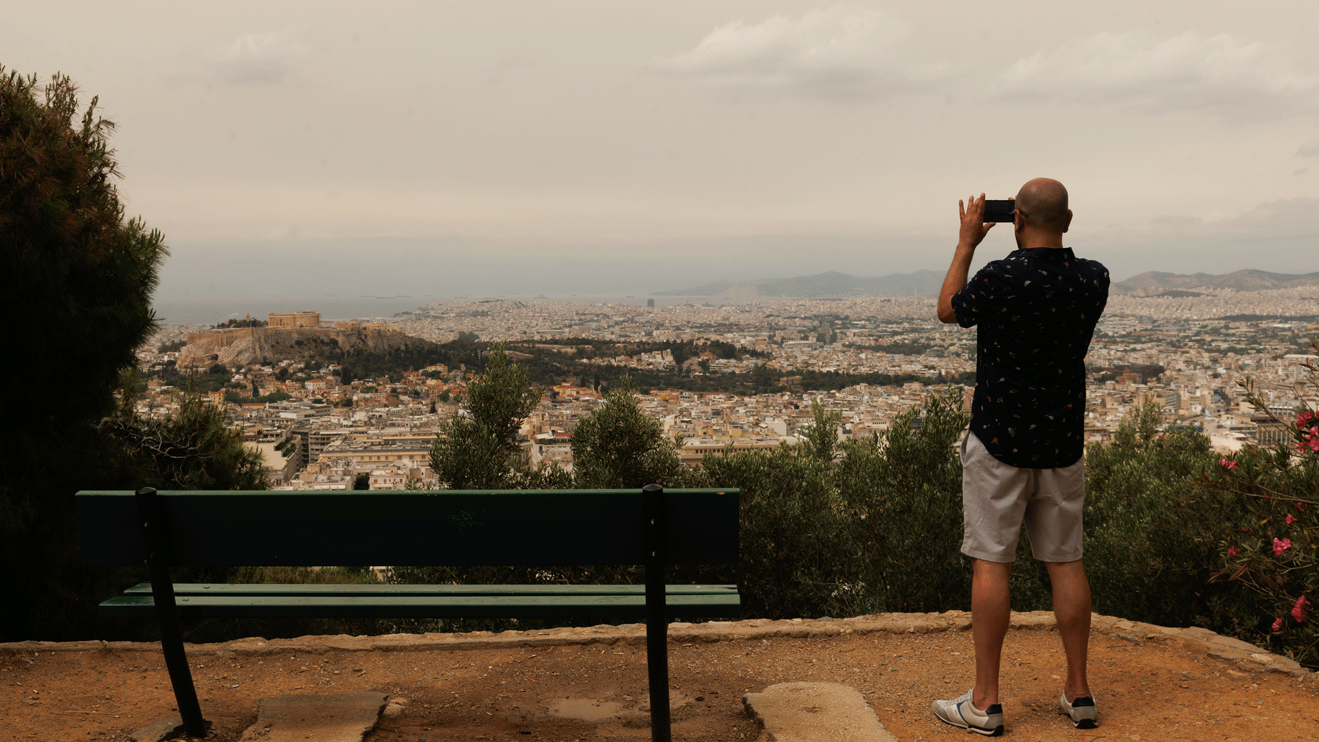 Η αφρικανική σκόνη σκέπασε την Αττική – Τρεις φορές πάνω από το όριο η συγκέντρωση στην πρωτεύουσα-2