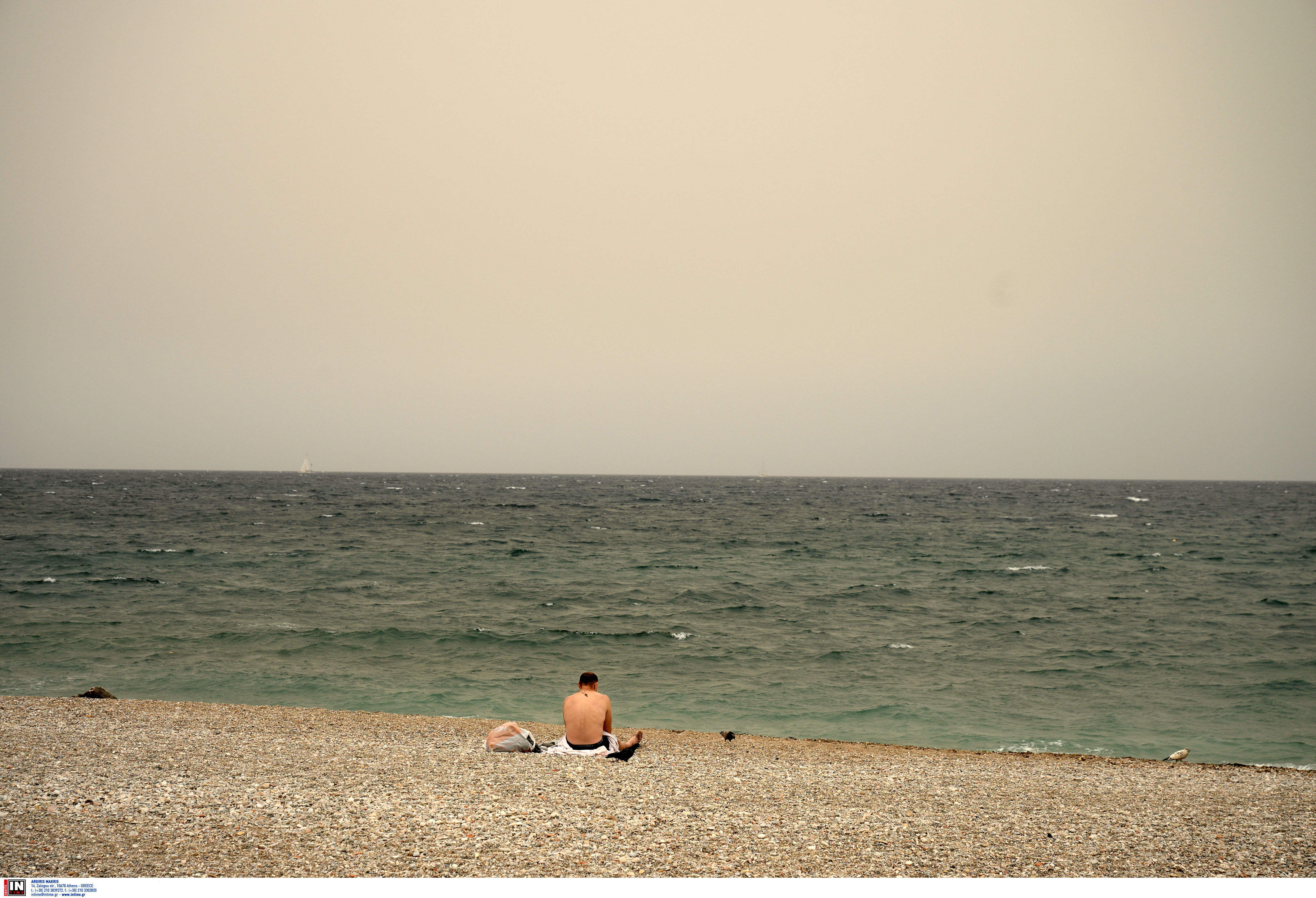 Αφρικανική σκόνη: «Σκοτείνιασε» η Αττική από το πυκνό νέφος – Απόκοσμες εικόνες στο κέντρο της Αθήνας-8