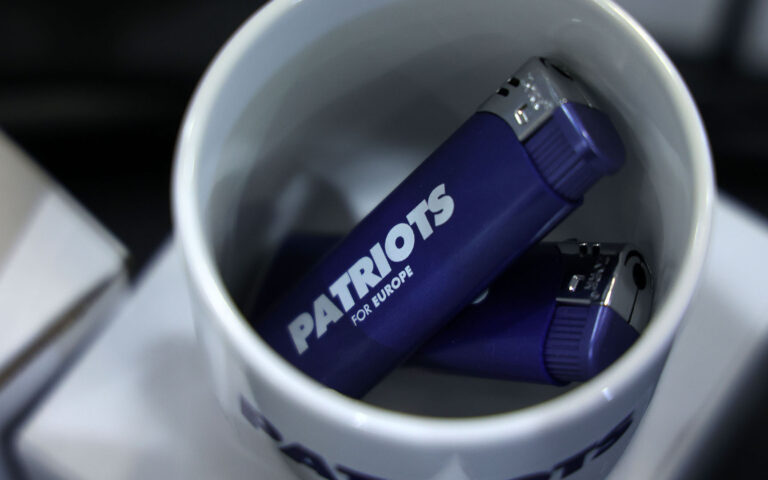 Από τον σκληρό δικομματισμό στον κατακερματισμό της αντιπολίτευσης-6