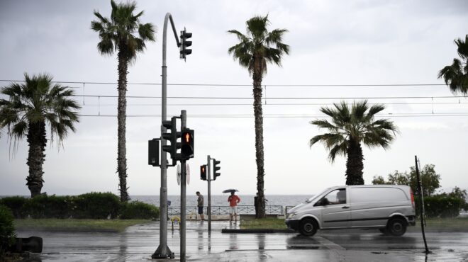 καιρός-πτώση-θερμοκρασίας-και-τοπικέ-563632084