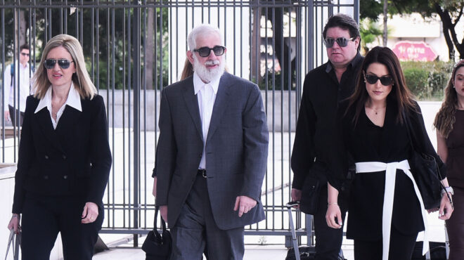 δίκη-φιλιππίδη-η-αγανάκτηση-του-ηθοπο-563638720