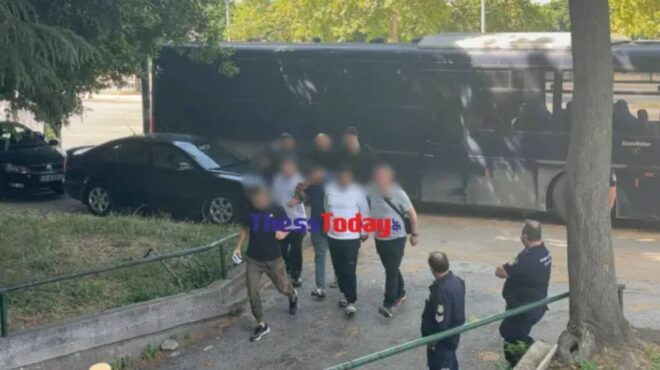 εφοδοι-σε-σπίτια-τούρκων-στη-βόρεια-ελ-563638129