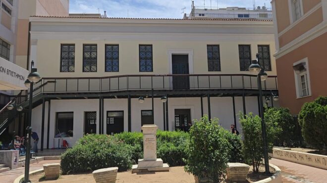 σ-ζαχαράκη-για-νομική-μετά-από-30-χρόνι-563618764