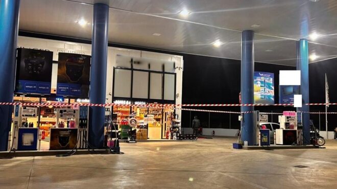 ααδε-λουκέτο-για-δύο-χρόνια-σε-5-πρατ-563603503