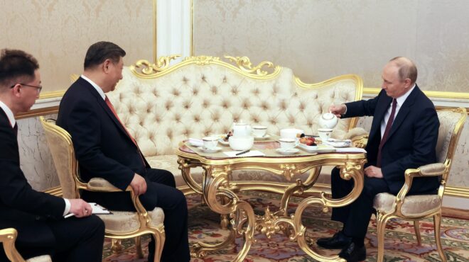 ατσάλινη-ενότητα-ρωσίας-κίνας-563602390