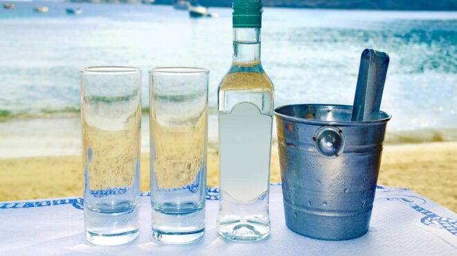 πάνω-από-100-εκατ-ευρώ-οι-εξαγωγές-αλκοολ-563599105