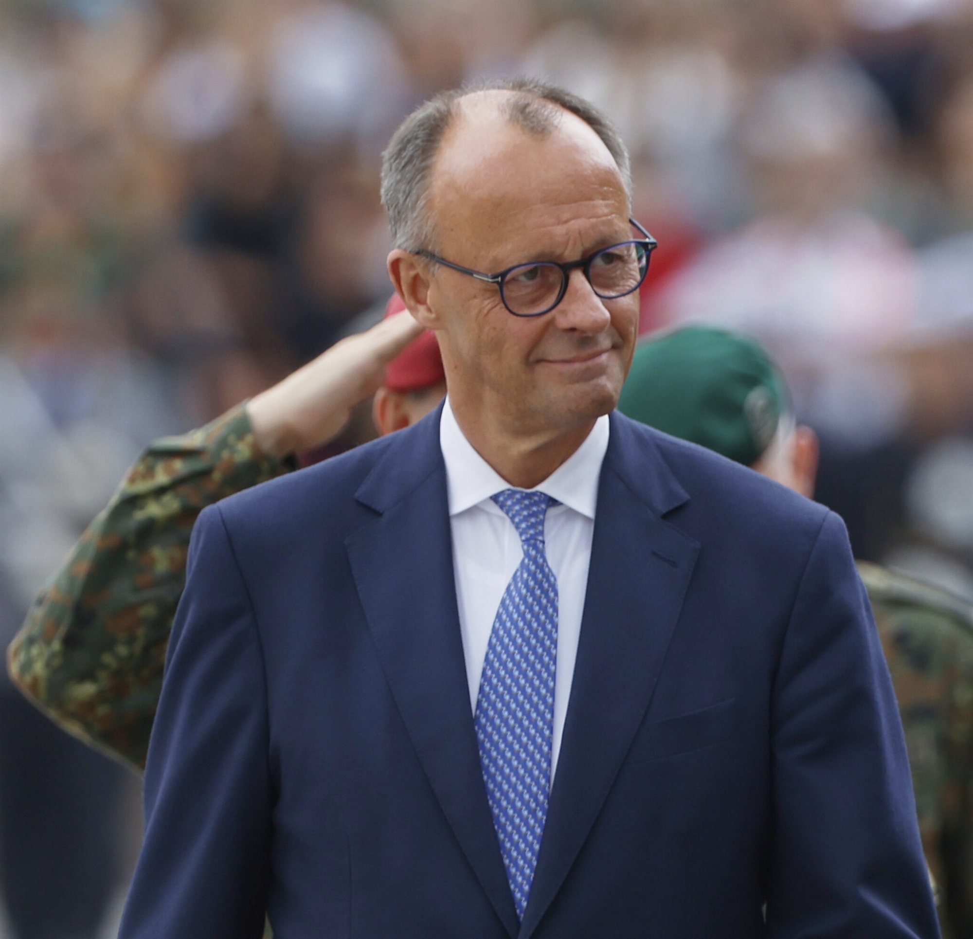 Εντός και Εκτός – ΟΠΕΚΕΠΕ: Το παρασκήνιο μιας απομάκρυνσης-1