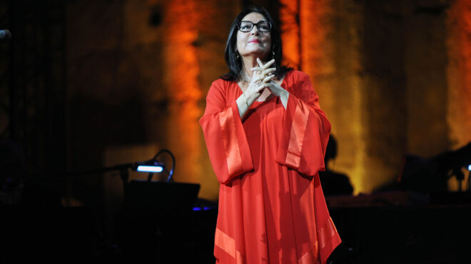 η-μούσχουρη-τραγουδάει-για-την-ελευθε-563601295