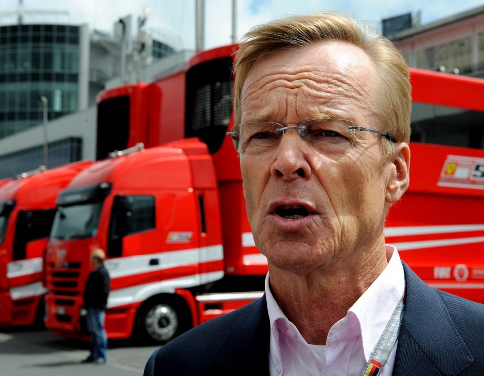 αρι-βατάνεν-πρέπει-να-είμαστε-ειλικρ-563614066