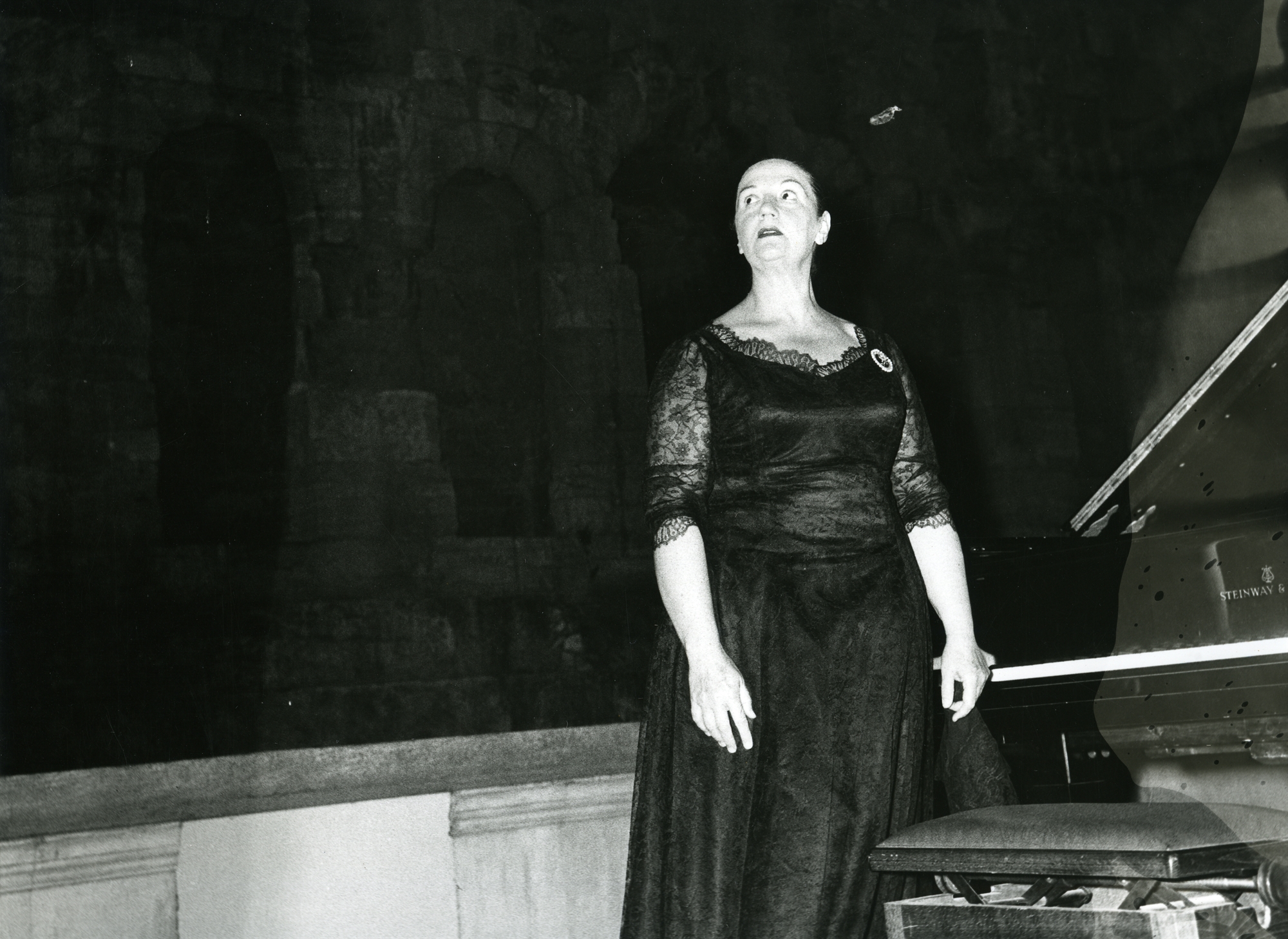 Φως σε δύσκολα χρόνια-2