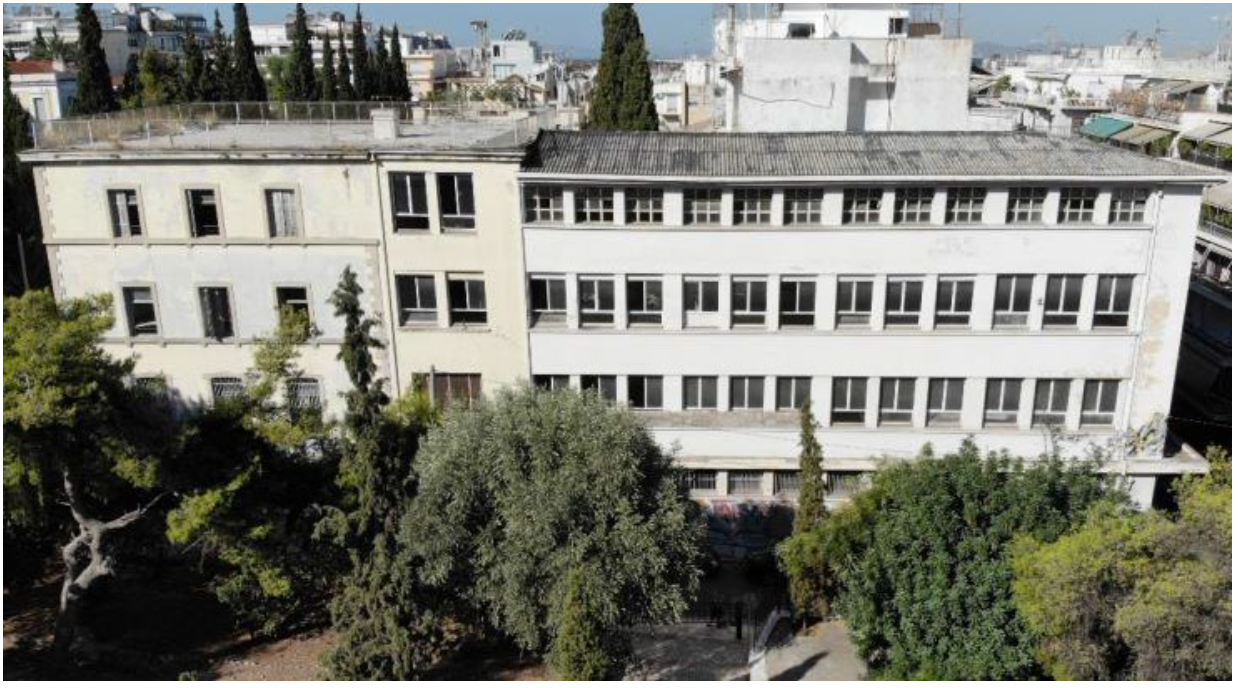 Το Καλλιτεχνικό Γυμνάσιο βρίσκει στέγη στο εμβληματικό διατηρητέο των Εξαρχείων – Φωτορεπορτάζ της «Κ»-15