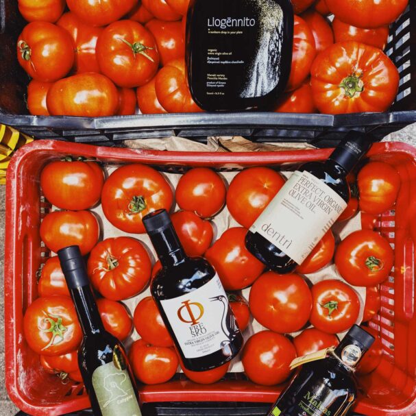 8-ελαιόλαδα-από-ξεχωριστές-ποικιλίες-π-563632537