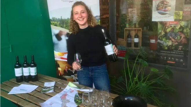 μια-μικρή-οικογενειακή-επιχείρηση-κρ-563639848