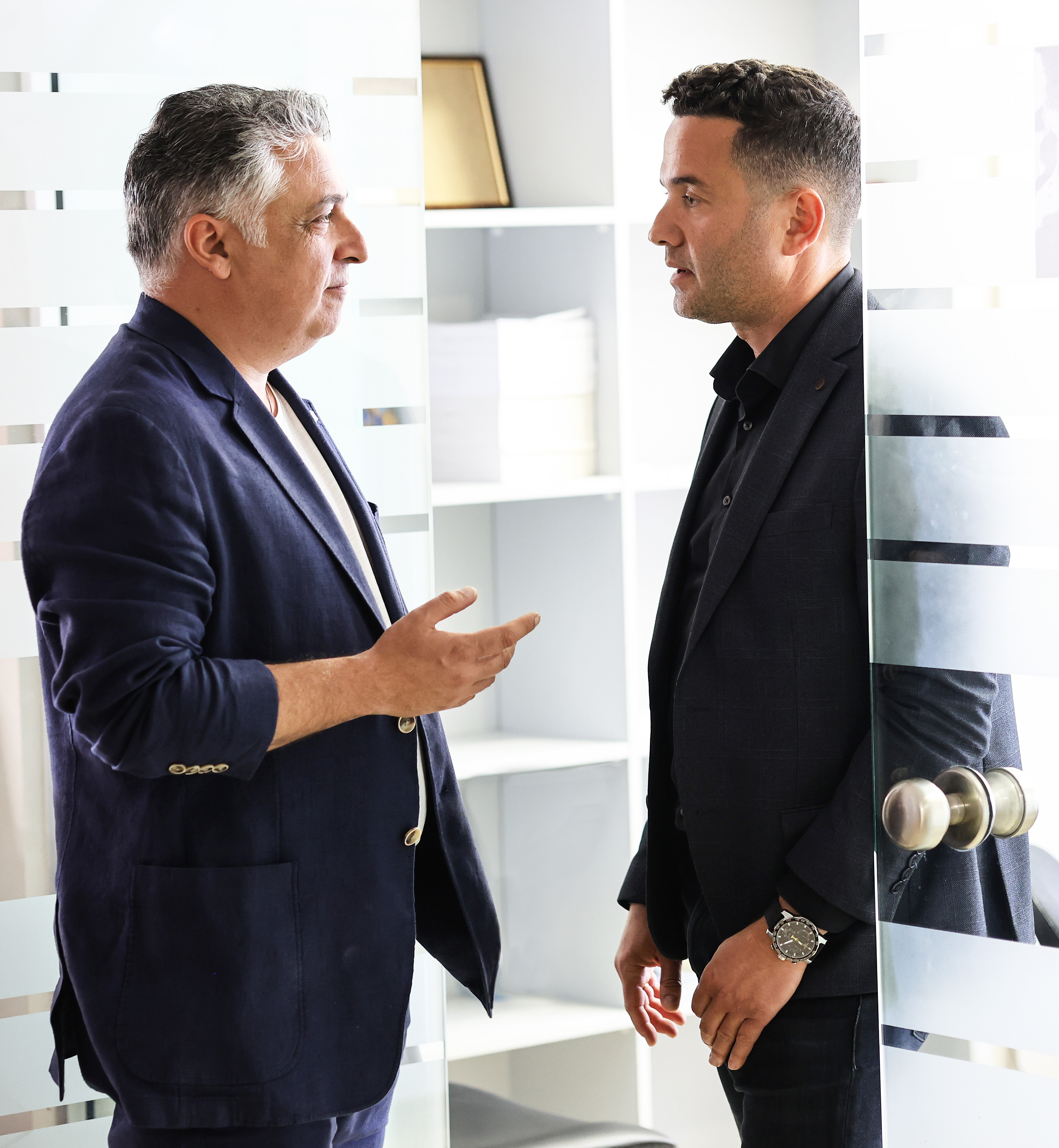 Απαγωγές, ομηρίες, απόπειρες αυτοκτονίας – Μιλούν στην «Κ» οι «negotiators» της ΕΛ.ΑΣ.-2