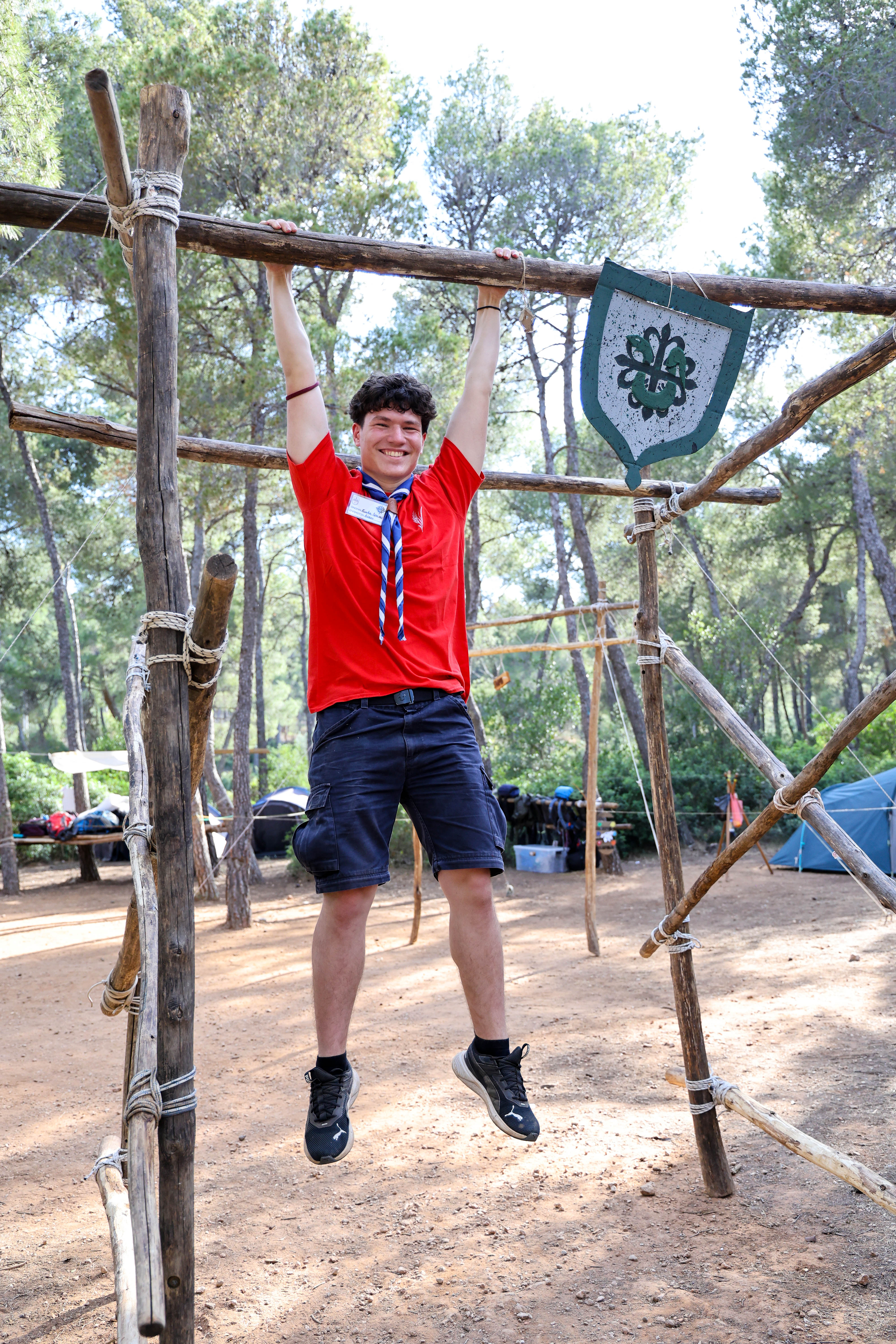 Από τους παππούδες στα εγγόνια: Ο προσκοπισμός έγινε πάλι μόδα-10