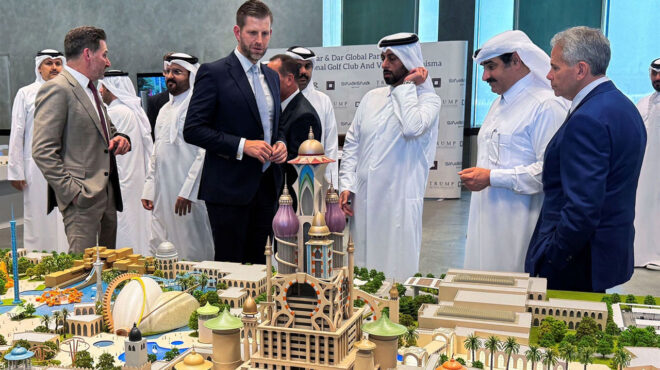 ο-τραμπ-θα-αποδεχθεί-boeing-747-από-το-κατάρ-για-a-563590831