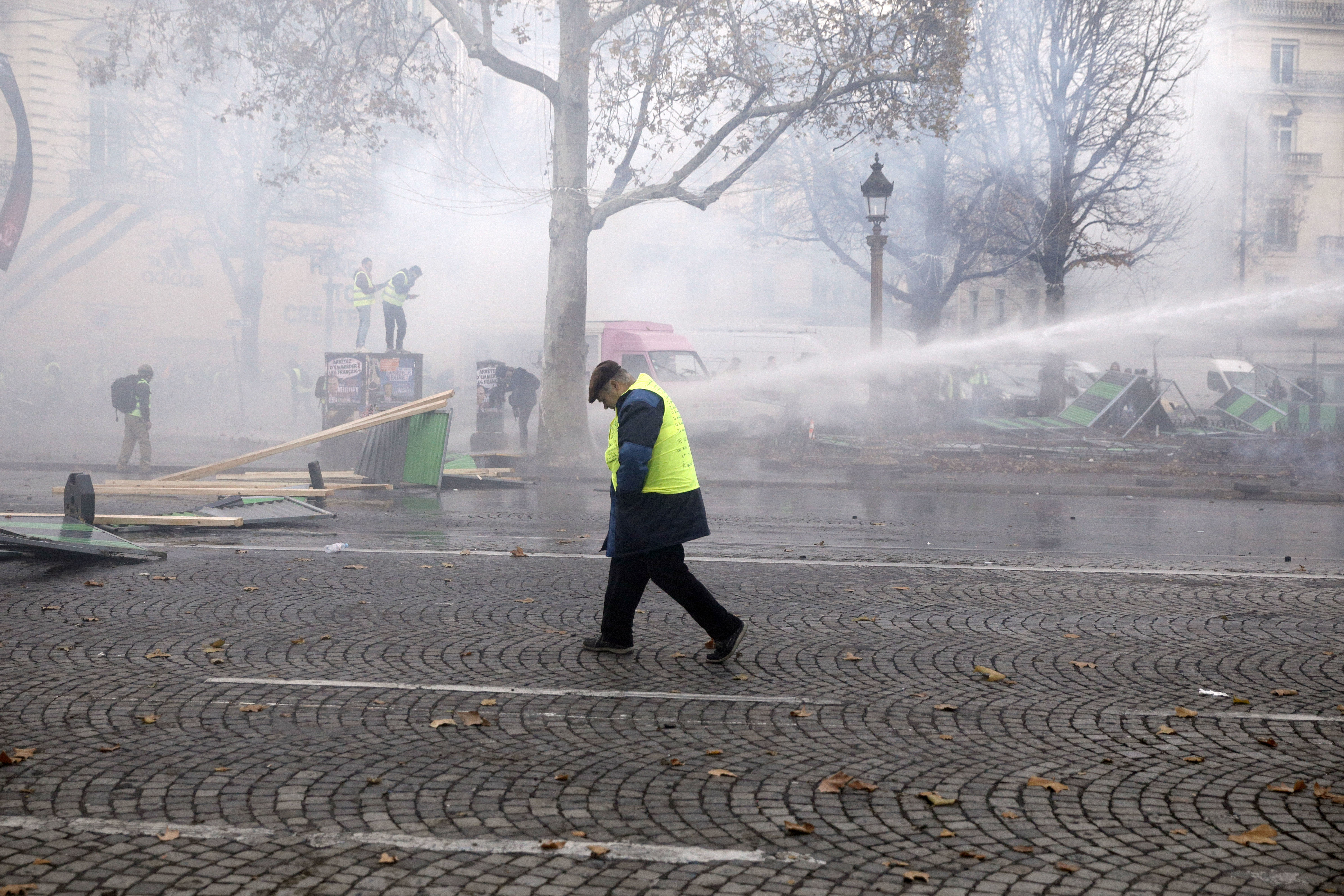 Εμανουέλ Μακρόν: Εκτός πρωτοκόλλου-6