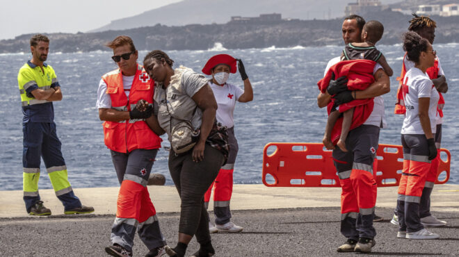 ισπανία-ανατροπή-σκάφους-με-μετανάστ-563636365