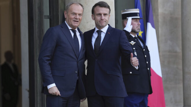 γαλλία-και-πολωνία-ενισχύουν-τους-δεσ-563590993