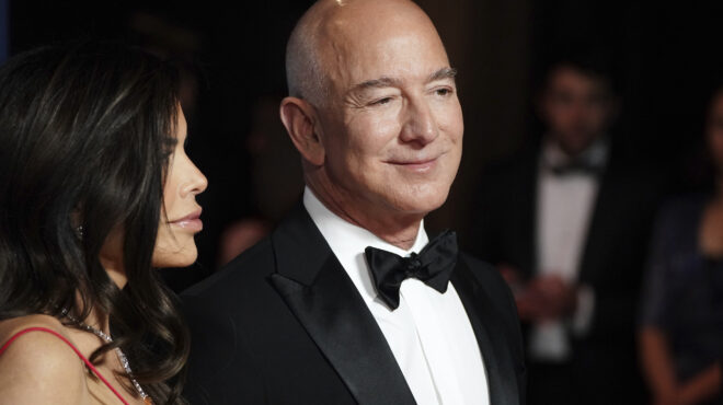 τζεφ-μπέζος-προς-πώληση-25-εκατ-μετοχές-563591611