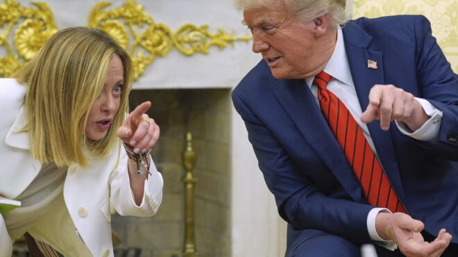 οι-ιταλοαμερικανοί-στα-κάγκελα-με-τ-563624332