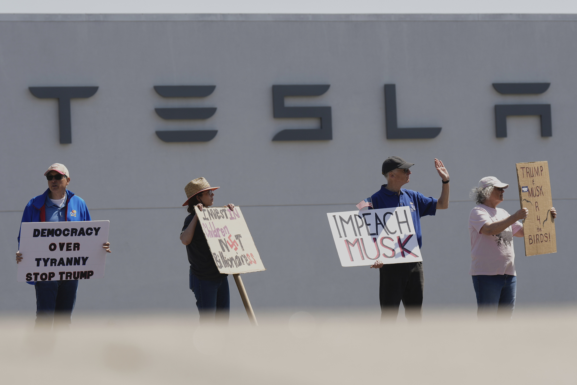 Το rebranding του Ελον Μασκ-2