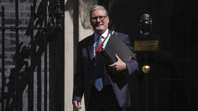 βρετανία-ε-ε-τα-θέλω-και-τα-αγκάθι-563595376