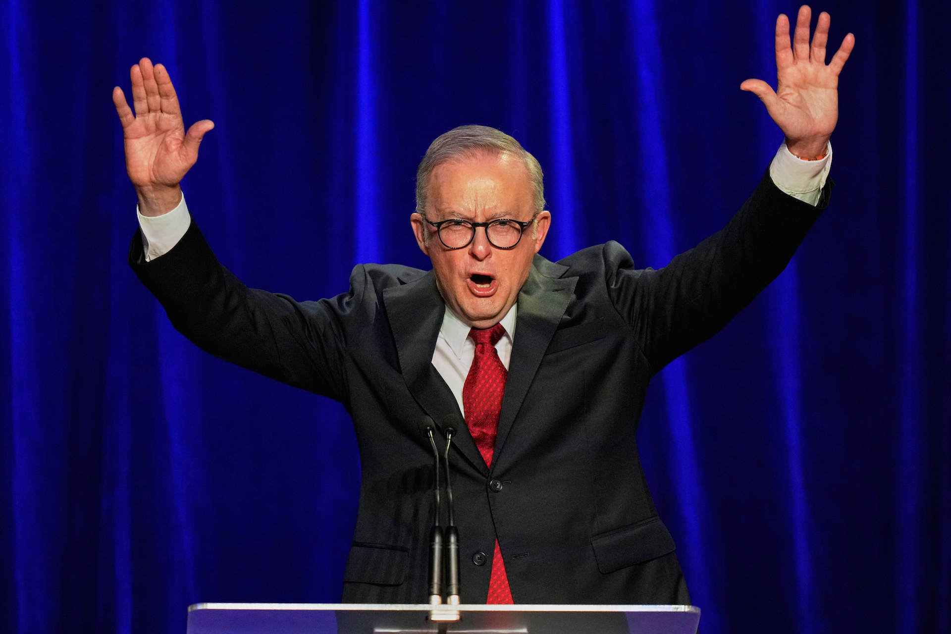 Trump effect… το εκκρεμές πάνω από τις κάλπες του πλανήτη-1