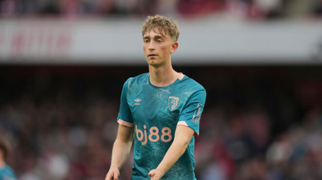 ντιν-χάουσεν-από-παγκίτης-της-γιούβε-ν-563620420