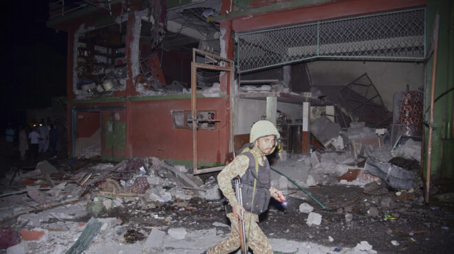 πακιστάν-στους-31-οι-νεκροί-από-τα-ινδικ-563599993