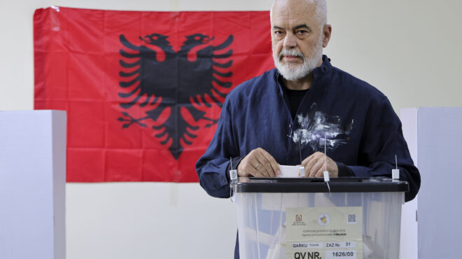 ψηφίσαμε-ένταξη-της-αλβανίας-στην-ε-ε-563609272