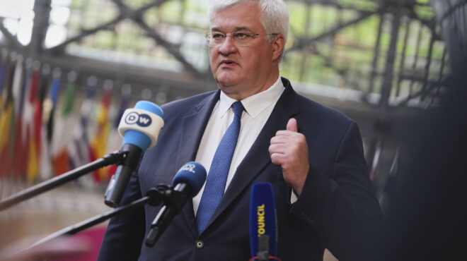 ουκρανός-υπεξ-χωρίς-τη-συμμετοχή-των-563633032