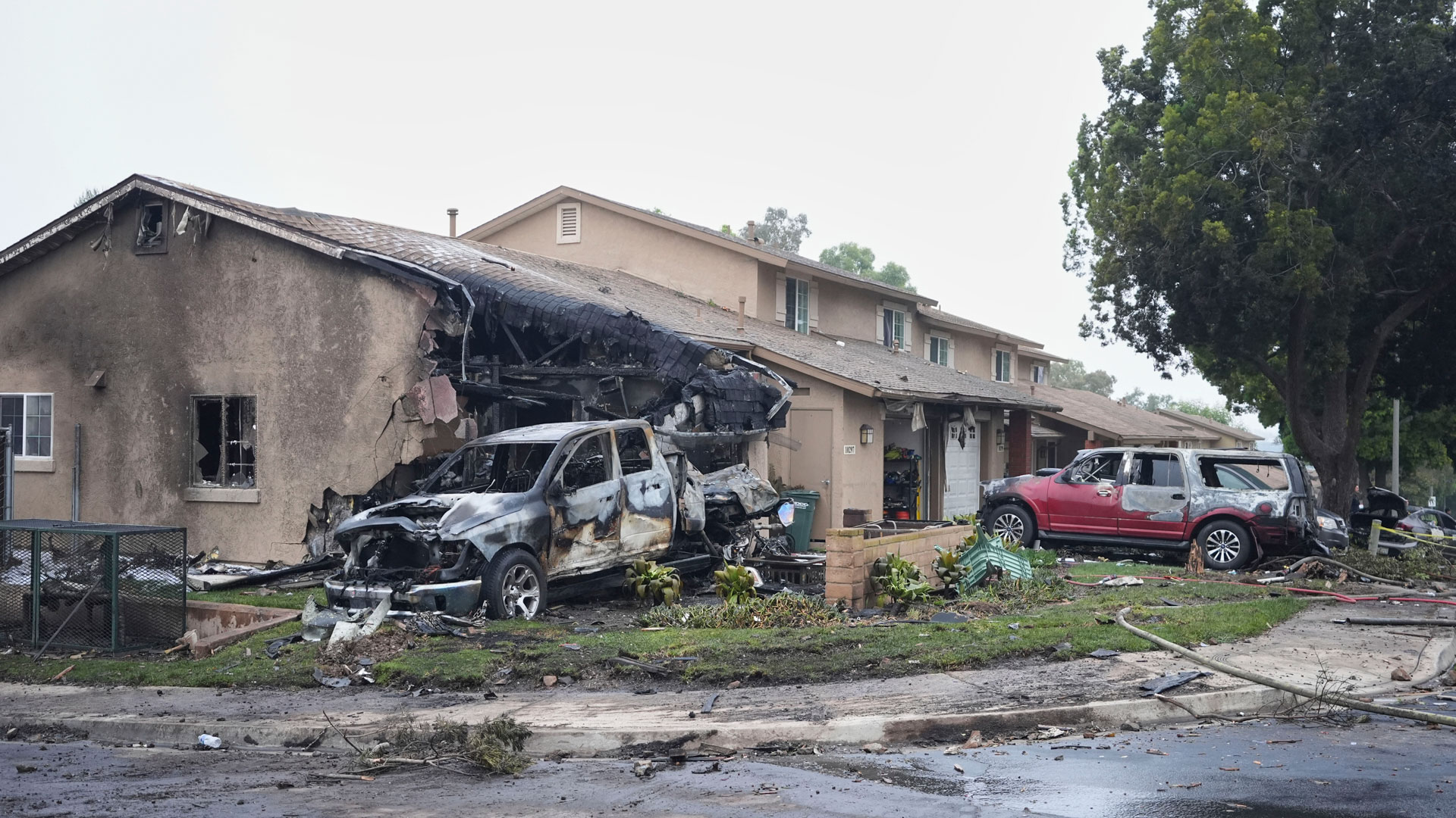 ΗΠΑ: Συντριβή αεροσκάφους σε γειτονιά του Σαν Ντιέγκο – Αναφορές για νεκρούς-8
