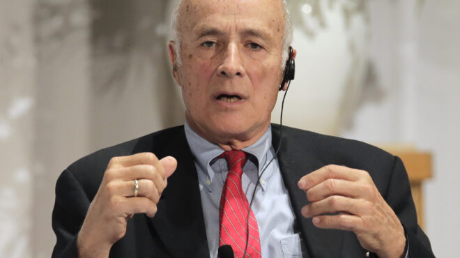 τζόζεφ-νάι-πέθανε-ο-εισηγητής-του-όρου-563601436