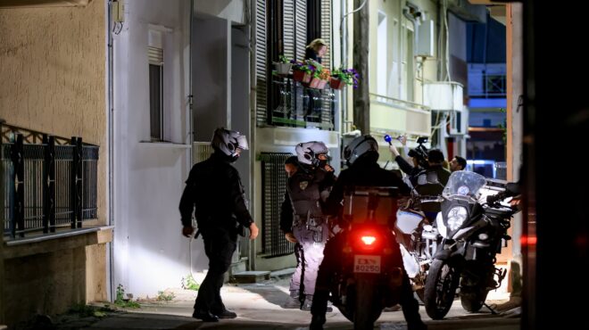 μητροκτονία-στη-λάρισα-τον-απείλησε-563609947