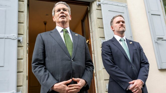 συμφωνία-ηπα-κίνας-για-περιορισμό-τ-563607433