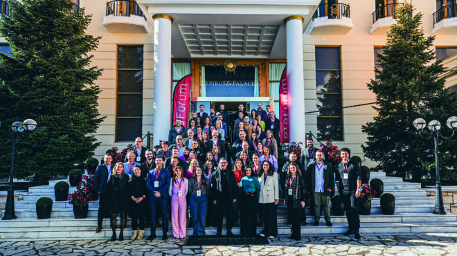 μετασχηματίζει-την-ελλάδα-563597146