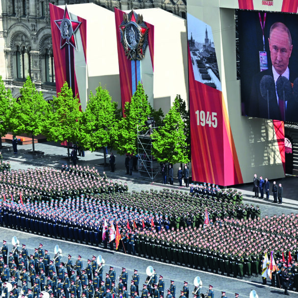 ιβάν-τιμοφέεφ-στην-κ-to-παράθυρο-για-τ-563606353