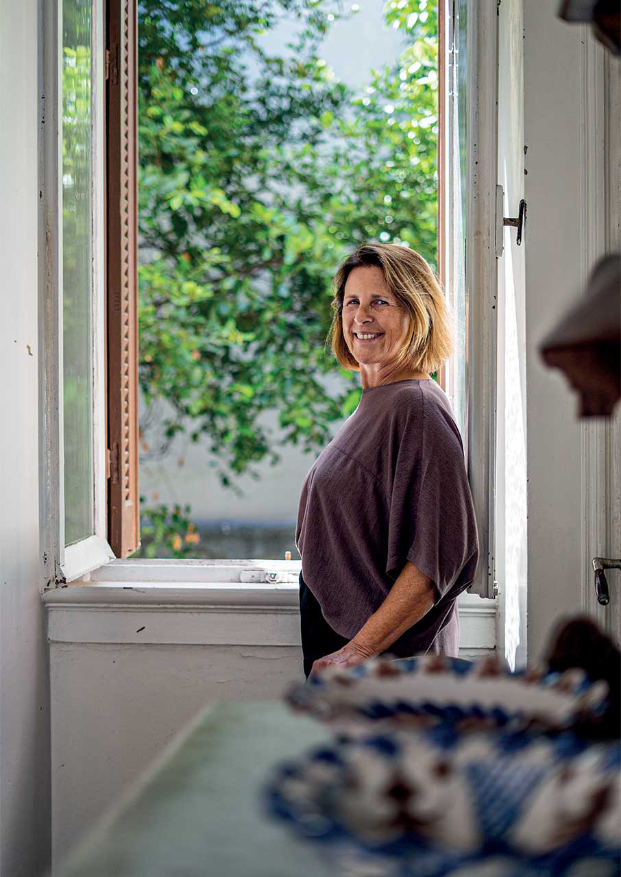 ενα-ζωντανό-αρχοντικό-γεμάτο-μνήμες-σ-563607613