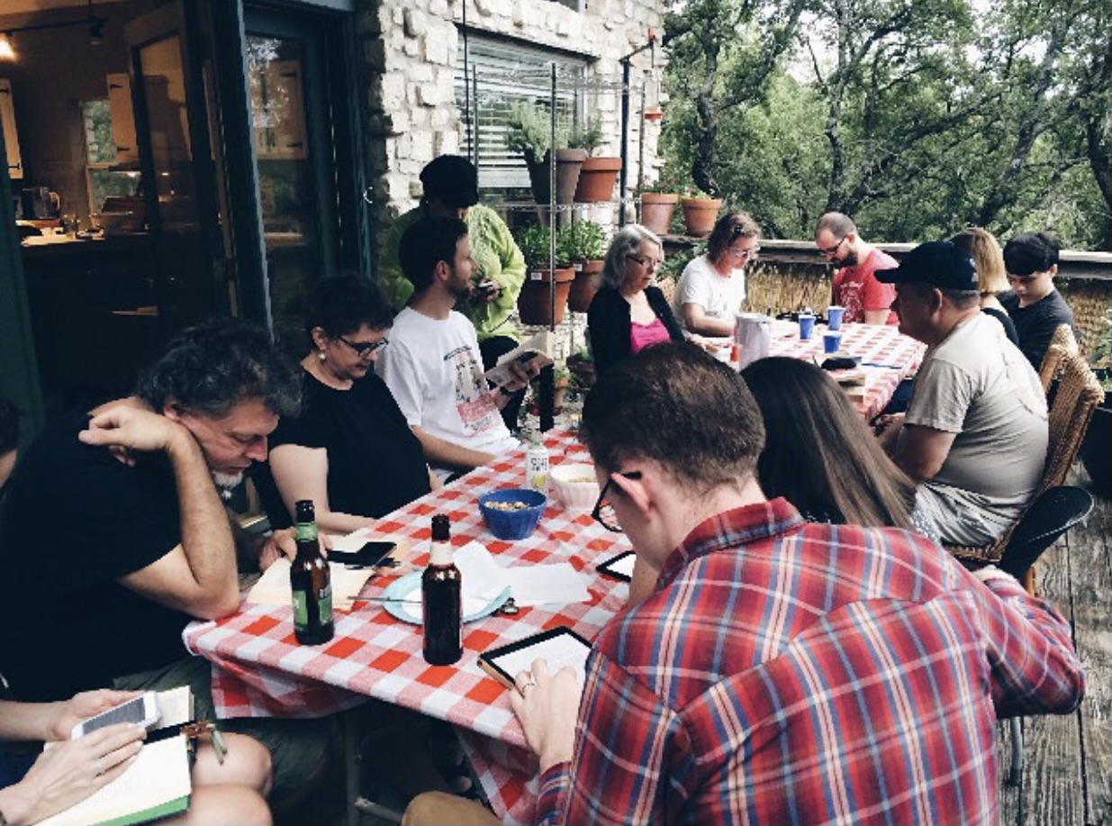 Στο μυαλό του Τζέιμς Τζόις: Οι Τεξανοί που διαβάζουν το ίδιο βιβλίο επί 13 χρόνια-4