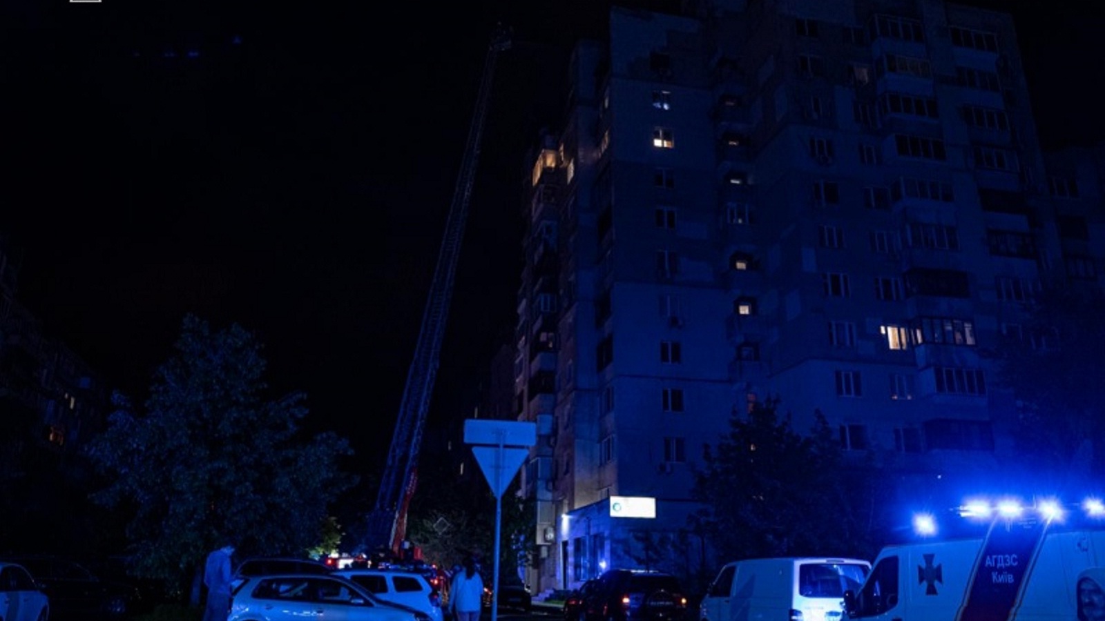 Ουκρανία: Νέα νυχτερινή επιδρομή των Ρώσων στο Κίεβο – Τουλάχιστον επτά τραυματίες-2