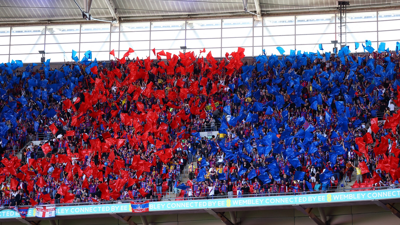 Eτσι έκανε το Γουέμπλεϊ να τρέμει-2