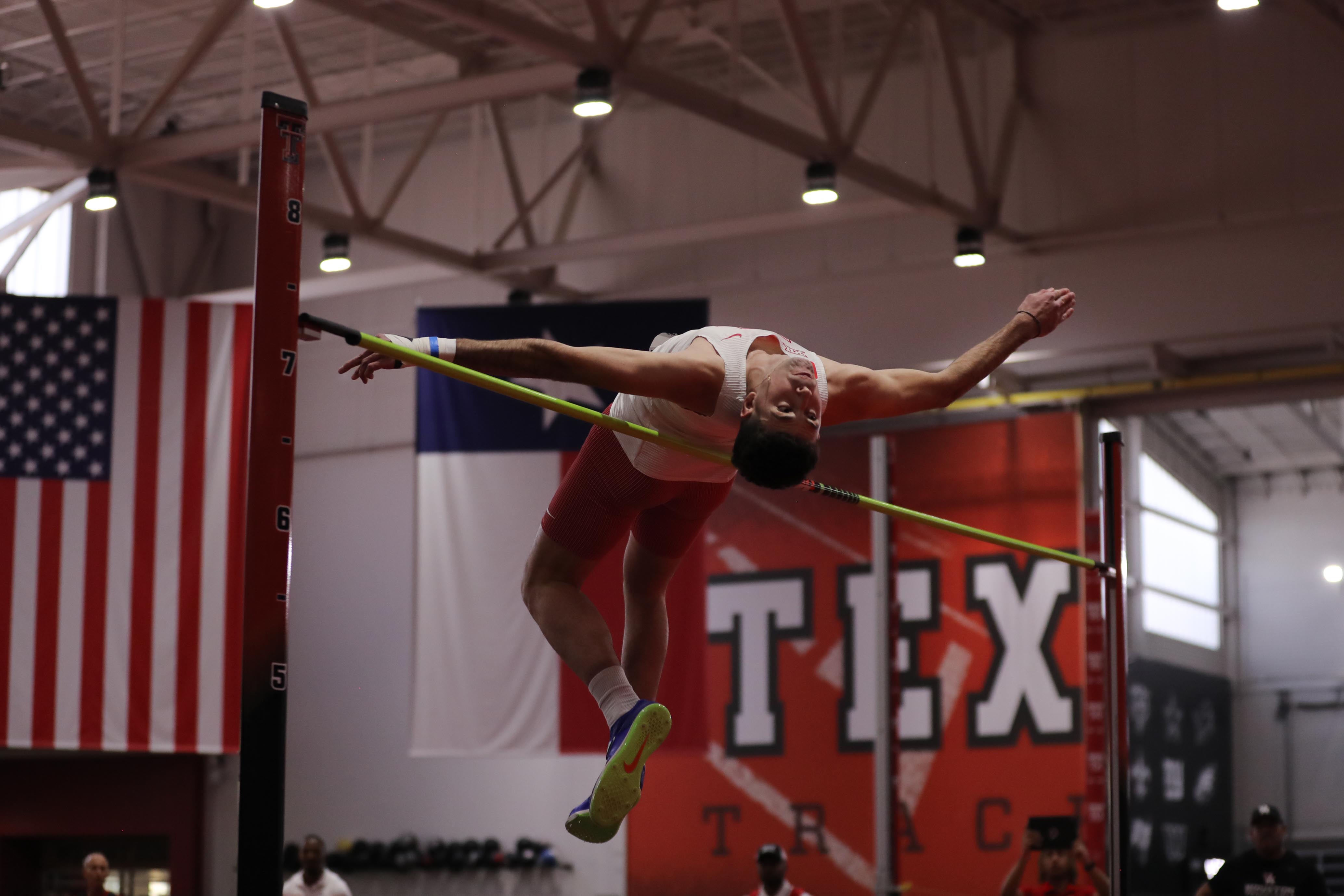 Δύο Ελληνες στην ομάδα του Καρλ Λιούις-2