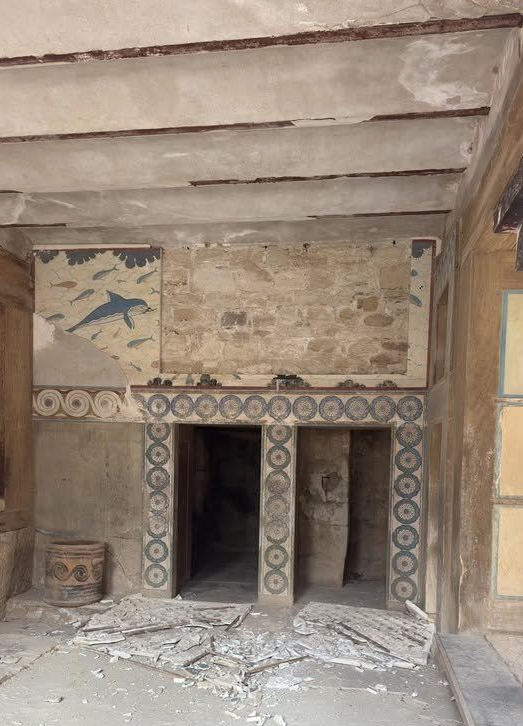 Κρήτη: Κατέρρευσε τοιχογραφία στο ανάκτορο της Κνωσού από τους ισχυρούς ανέμους-1