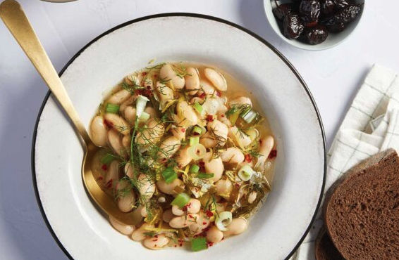 φασολάδα-λεμονάτη-με-βότανα-563615761