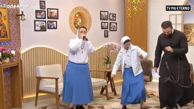 viral-οι-δύο-καλόγριες-με-το-beatboxing-τους-στην-καθ-563638438