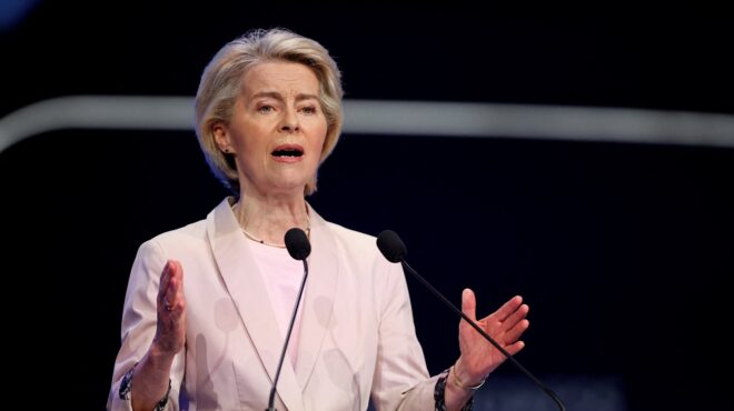 pfizergate-ωρα-αποφάσεων-για-τα-μυστικά-μηνύ-563599111