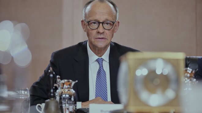 η-κακή-αρχή-του-φρίντριχ-μερτς-563605447