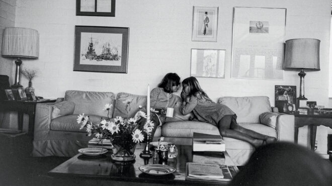 κουτσομπολιό-ή-ιστορικό-χρέος-563591248