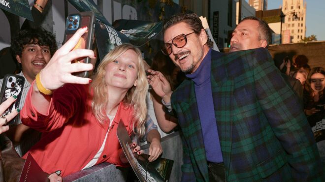 γιατί-όλοι-συμπαθούν-τον-πέδρο-πασκάλ-563609737